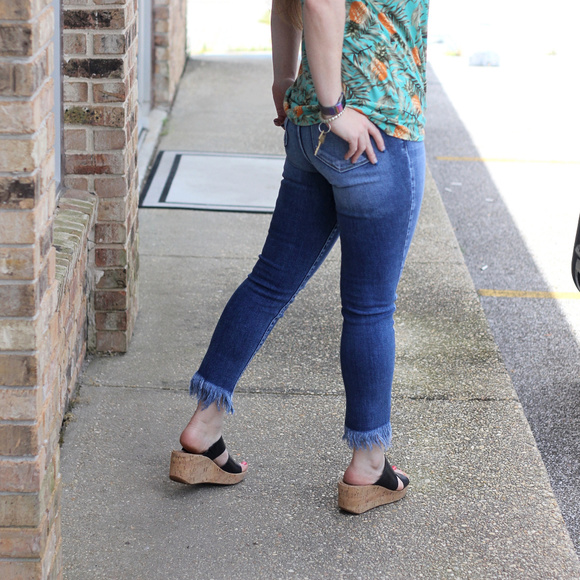 KanCan Frayed Capri - Picture 2 of 2